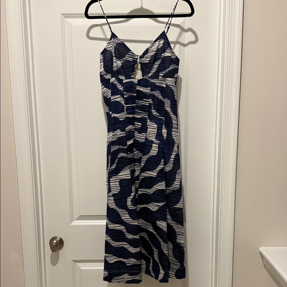 Banana Republic Navy and Cream Wave Midi Dress
